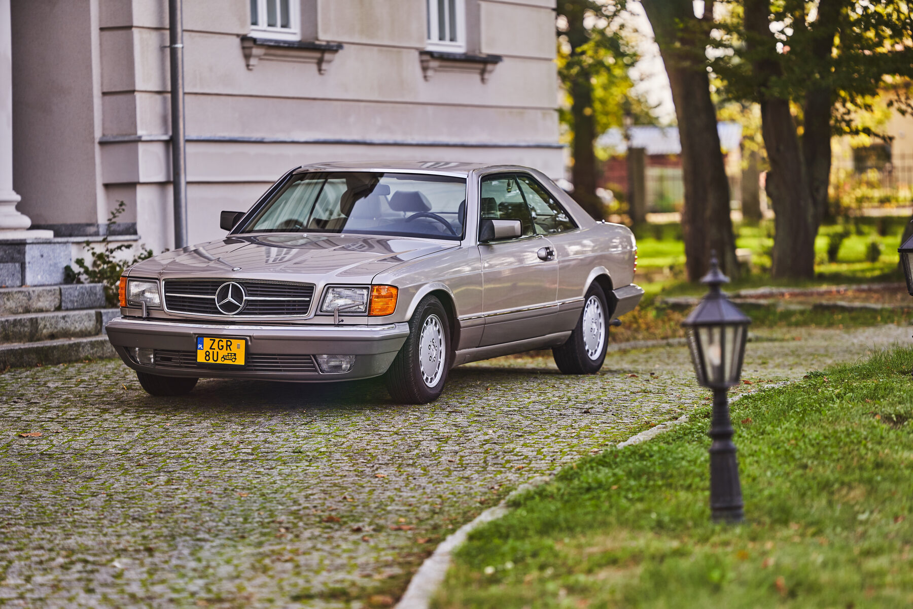 Mercedes-Benz 560 SEC W126 1991